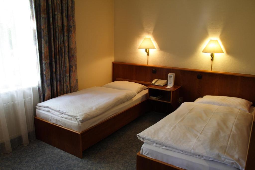 באד דיבן Hotel National חדר תמונה