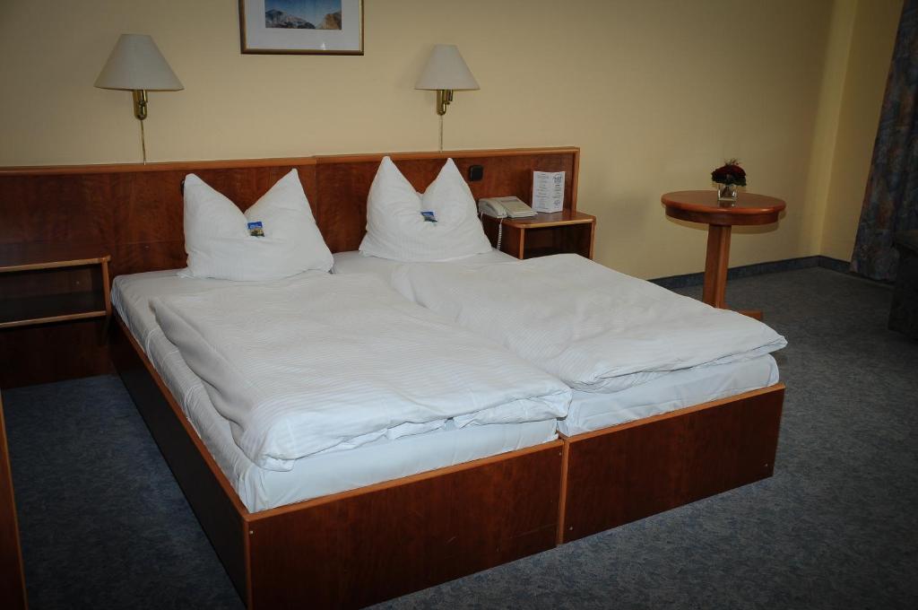 באד דיבן Hotel National חדר תמונה